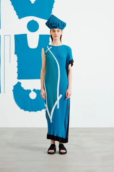 Look 35